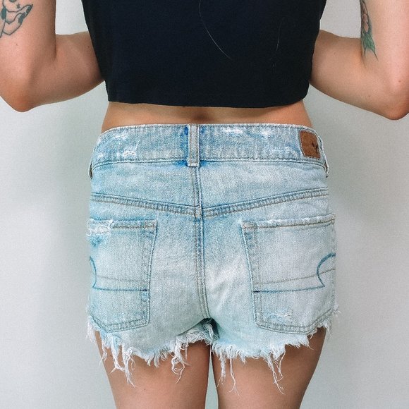 American Eagle Outfitters Distressed Light Wash Jean Shorts - Picture 2 of 8